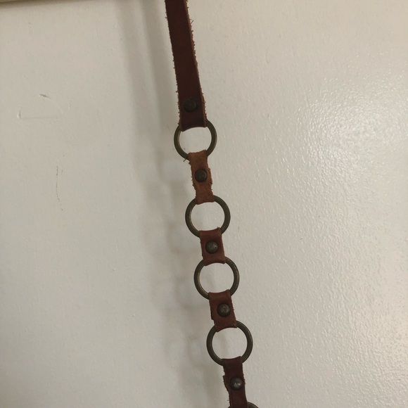 American Eagle skinny belt size large metal loops hoops brown leather O rings - Picture 4 of 6